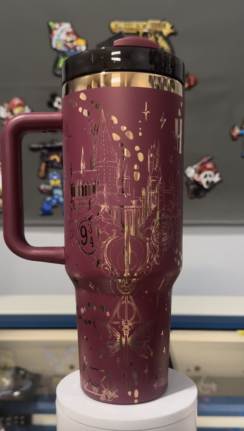 Wizard warp 40 Oz Tumbler -  Maroon
